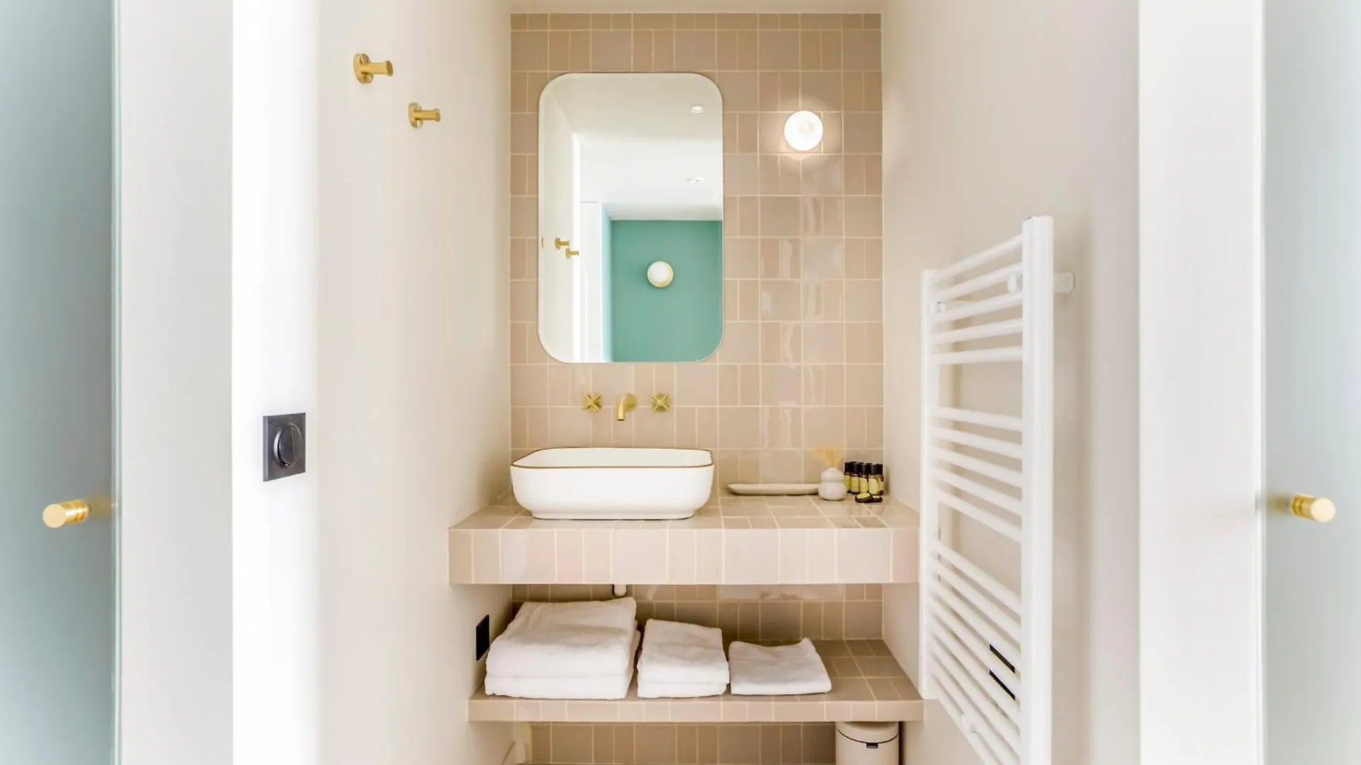 Habitat Parisien - Madeleine Galeries Lafayette Apartamento 0*, Paris França