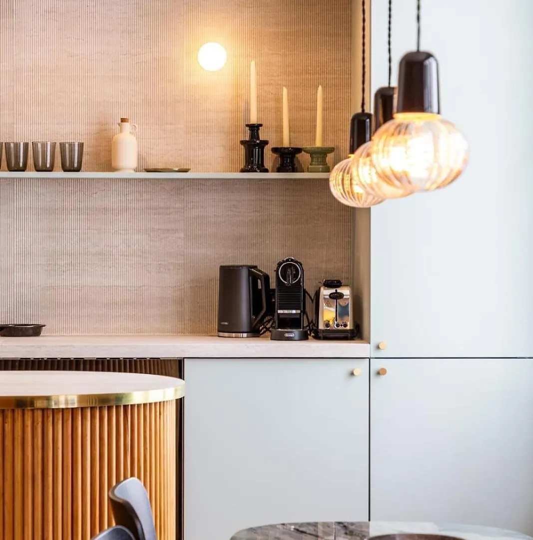 Habitat Parisien - Madeleine Galeries Lafayette Apartment 0*, Paris France