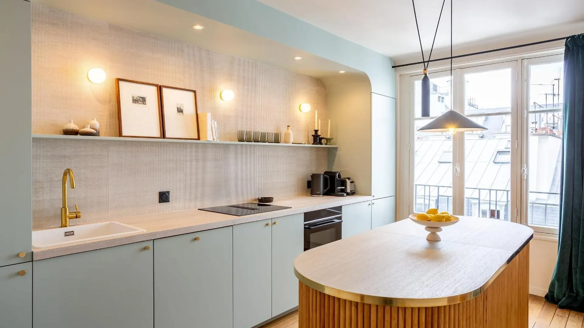 Habitat Parisien - Madeleine Galeries Lafayette Apartment  Paris