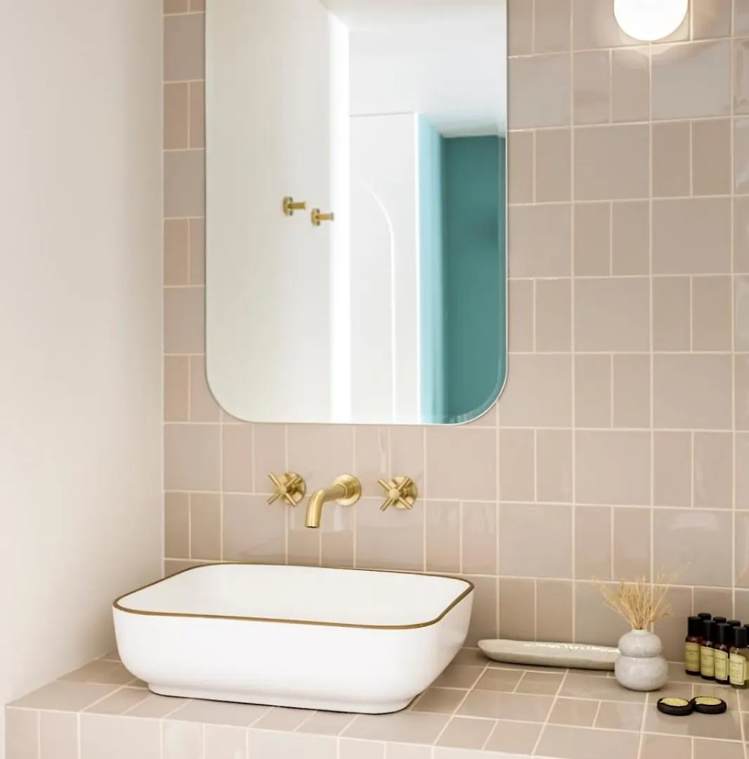 Habitat Parisien - Madeleine Galeries Lafayette Apartment 0*, Paris