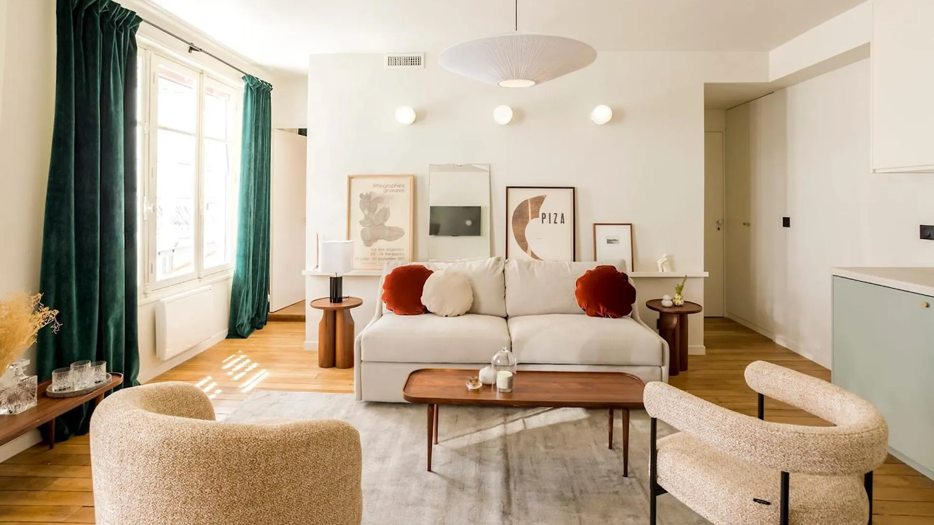 Habitat Parisien - Madeleine Galeries Lafayette Apartment  Paris
